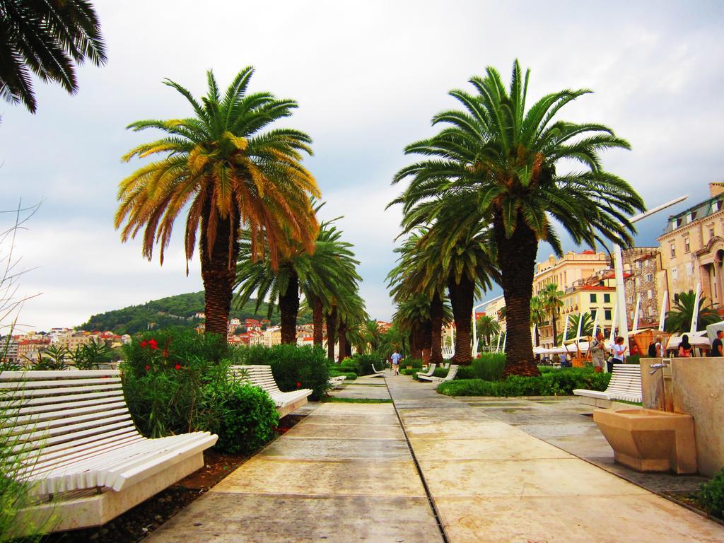 Spalatum Boutique Suites Spalato Esterno foto